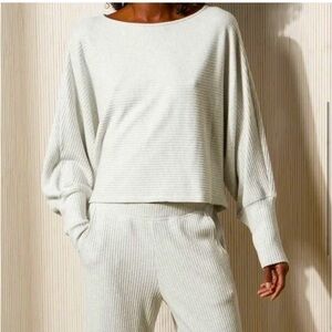 NWT Velvet by Graham and Spencer Pepper Dolman Sleeve Lux Ribbed Top